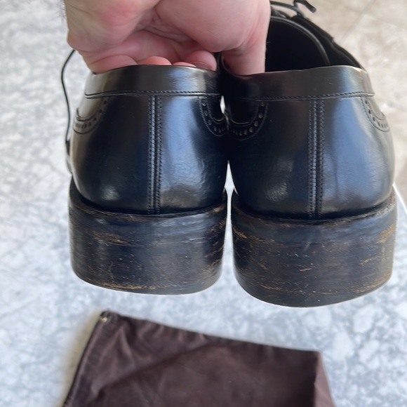 Men’s Gucci lace up business shoe. - Picture 5 of 7